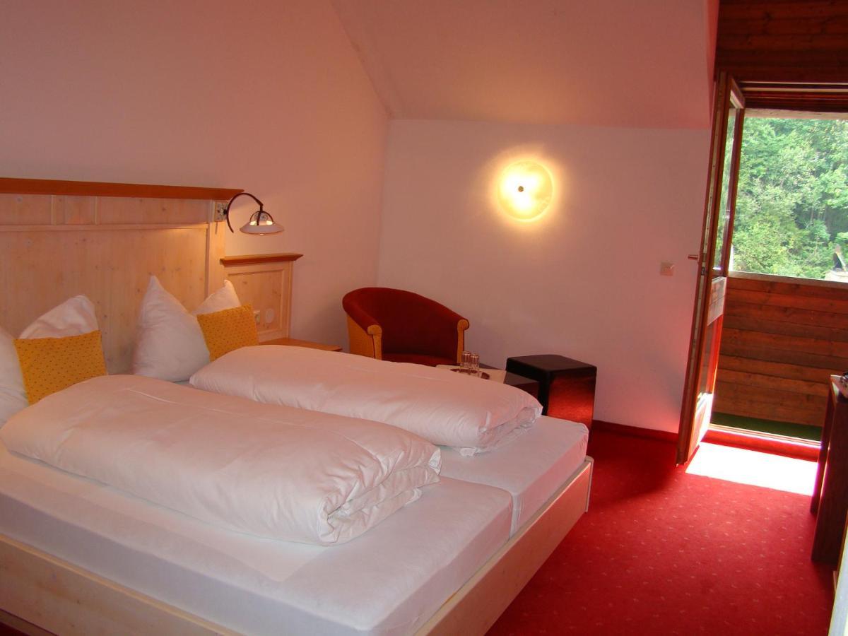 Hotel Neuwirt 마우어테른도르프 외부 사진