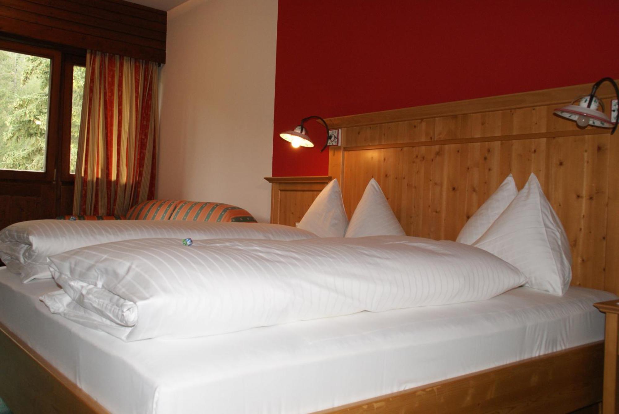 Hotel Neuwirt 마우어테른도르프 외부 사진